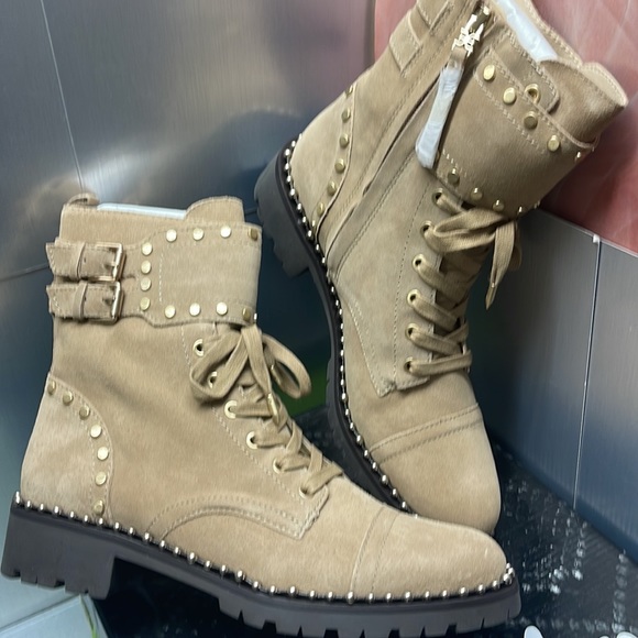 BNIB Sam Edelman Jennifer Studded Combat Suede Boots Tan 9M - Picture 12 of 13